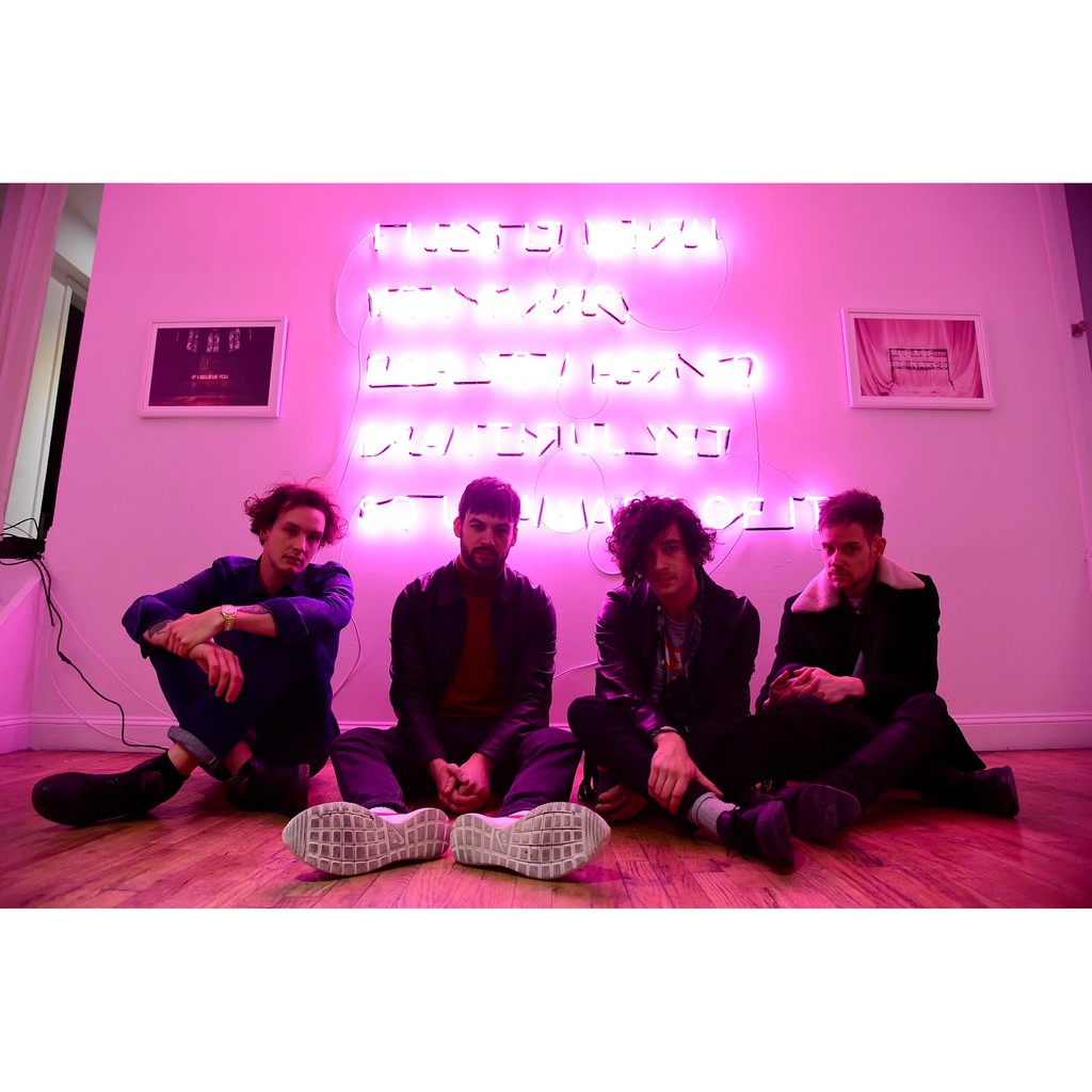 โปสเตอร์ The 1975  Matty Healy แมตทิว ฮิลลี่ ตกแต่งผนัง Music Poster โปสเตอร์วินเทจ โปสเตอร์วงดนตรี 