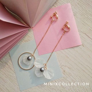 ต่างหูแบบหนีบ Clip-on earring