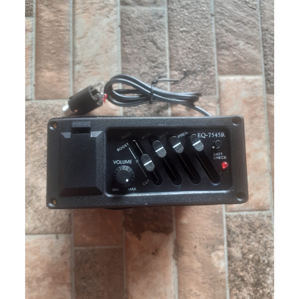 อีควอไลเซอร์กีตาร์ Pream EQ 7545 R