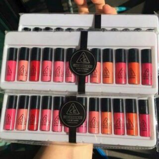 ลิปกลอส 3ce by nana 👄
1เซต มี 12สี 💋 250฿