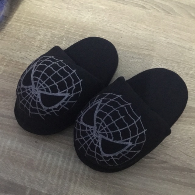 พร้อมส่ง รองเท้าสลิปเปอร์เด็กสไปร์เดอร์แมน