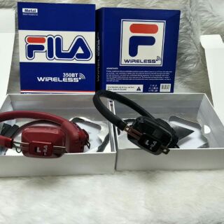 หูฟังไร้สายFILA. 350BT wireless
ชาจ มีสี ดำ สีเเดง