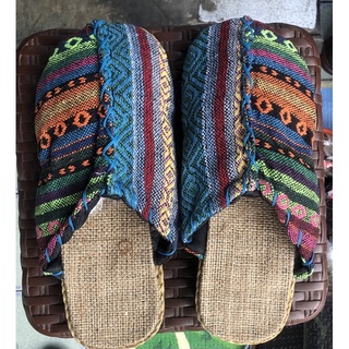 รองเท้าแบบสวม handmade  🧵
