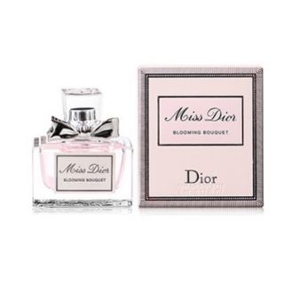 Dior Miss Dior Blooming Bouquet EDT 5ml  พร้อมกล่อง

590฿