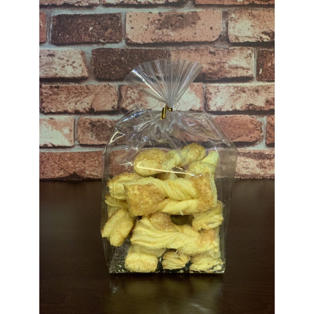 พายกรอบรสเนย By JP Shop (เจริญภัณฑ์เบเกอรี่)