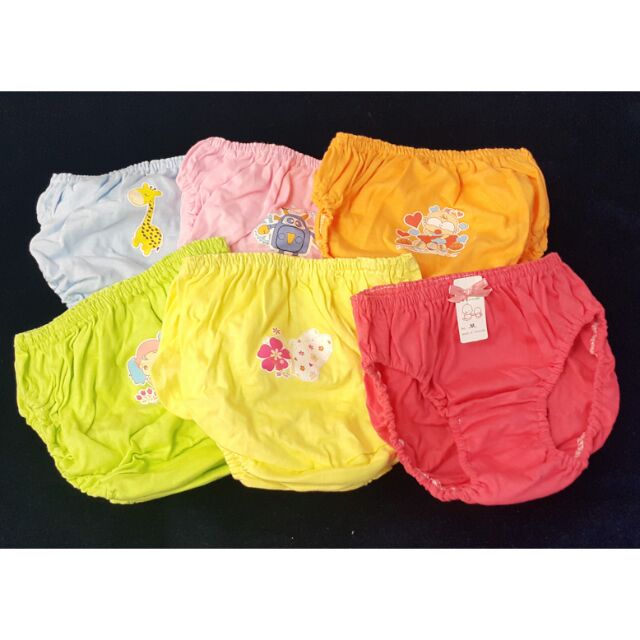 (แพ็ค6,12ตัว) กางเกงในเด็ก สีพื้น สกรีนการ์ตูน ผ้าCotton 100% คละลาย รอบเอวเริ่มต้น 20"