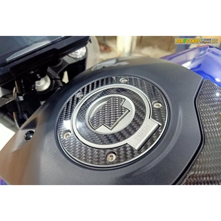 กันรอยฝาถังน้ำมัน MT07 [ ปี 2021 ขึ้นไป ] แบบ [ เพียวคาร์บอน ][ Maxtec ]