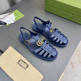 รองเท้าCUCCI RUBBER BUCKLE STAP SANDAL รองเท้ากุชชี้แบบยาง รัดส้น