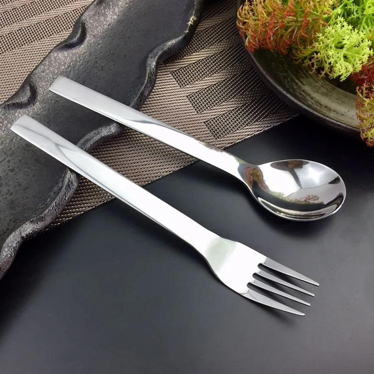 Twin Fish 1 คู่ ช้อนส้อมทานข้าวสเตนเลส สไตส์เกาหลี แบบเรียบ รหัส602-0702