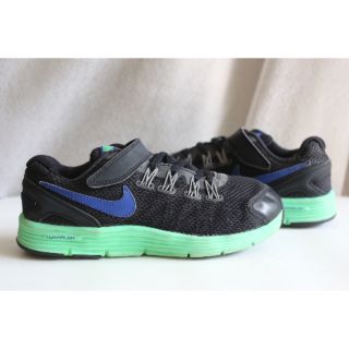 Nike lunarglide4 KIDS ยาว 21cm EU33.5 แท้