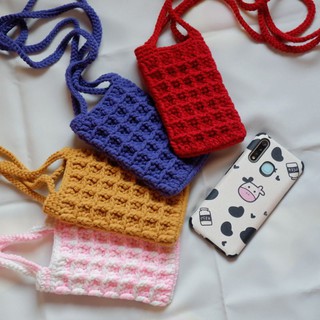 กระเป๋าใส่โทรศัพท์ Waffle phone bag