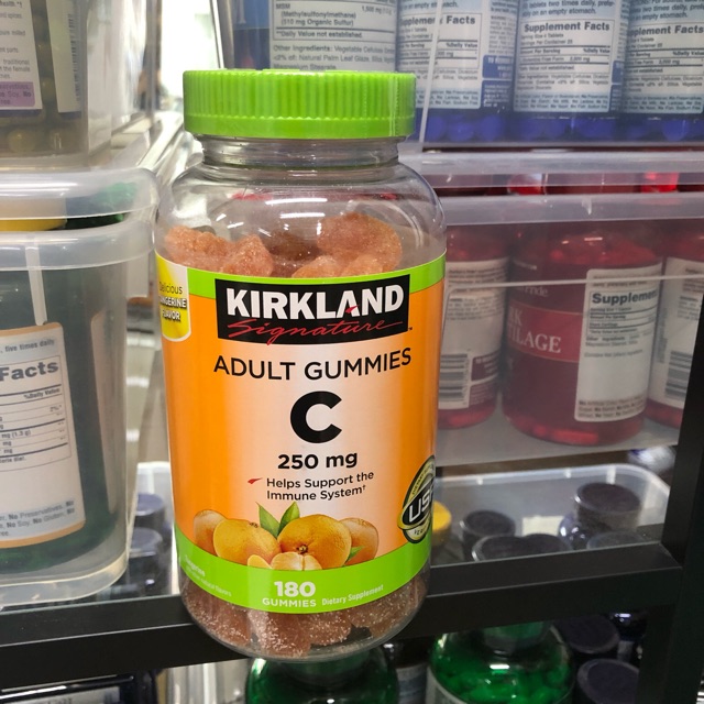 ลดพิเศษ ขวดใหญ่คุ้มสุด วิตามินซีแบบกัมมี่ Kirkland Adult gummies Vitamin C 250mg 180 gummies รสส้ม ใหญ่สุดถูกสุดในไทย