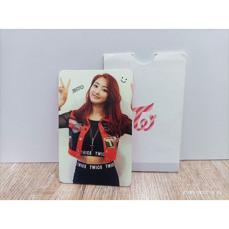 การ์ด จีฮโย Jihyo Twice 1
