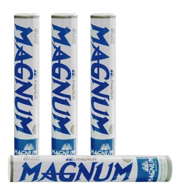 ลูกแบด ลูกแบดมินตันขนไก่ MAGNUM