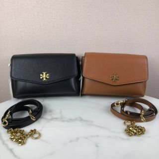 ส่งฟรี❤กระเป๋าสะพาย TORY BURCH
มาพร้อมสายสะพายโซ่