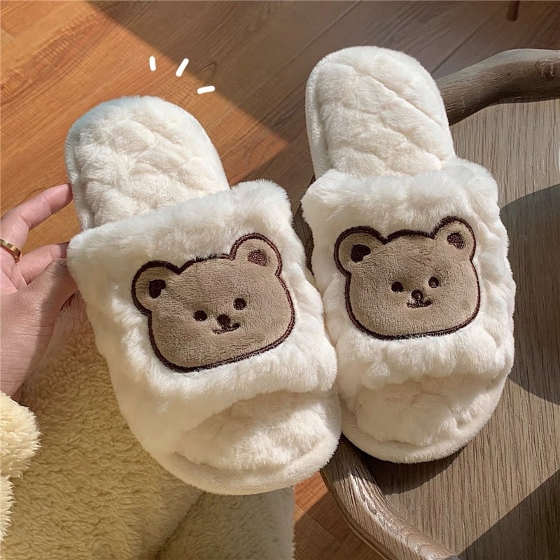Teddy Bear Slippers รองเท้าหมีสีขาวและน้ำตาลอ่อน