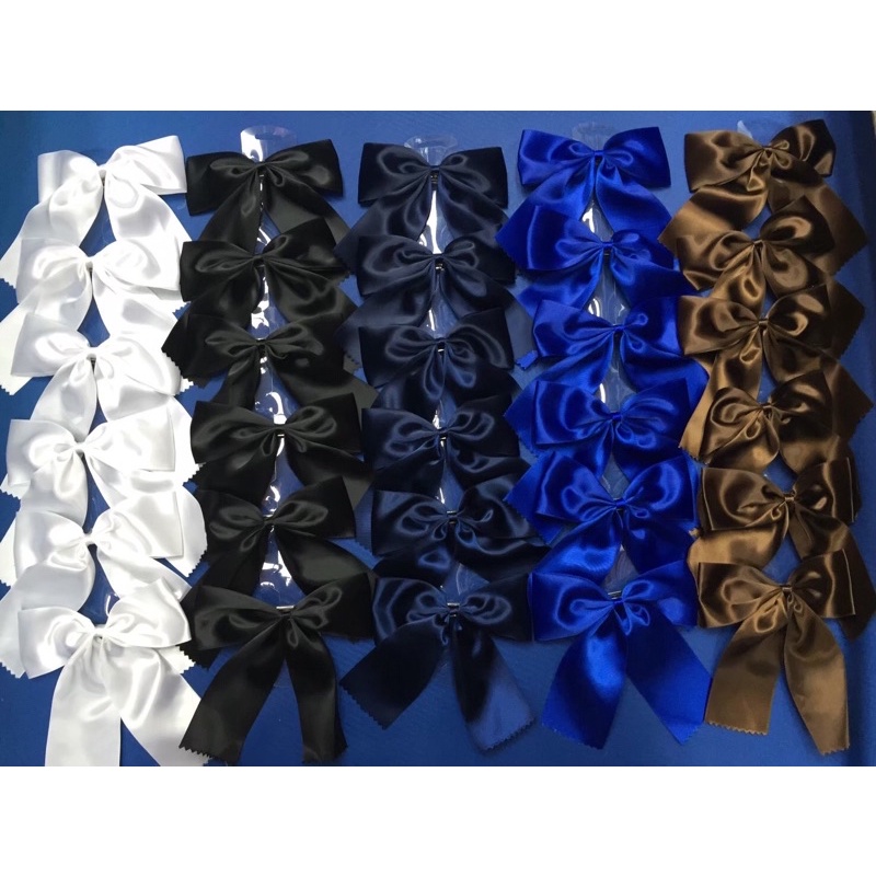 โบว์ติดผมนักเรียนผ้ามัน2นิ้ว(1แผง6ชิ้น)