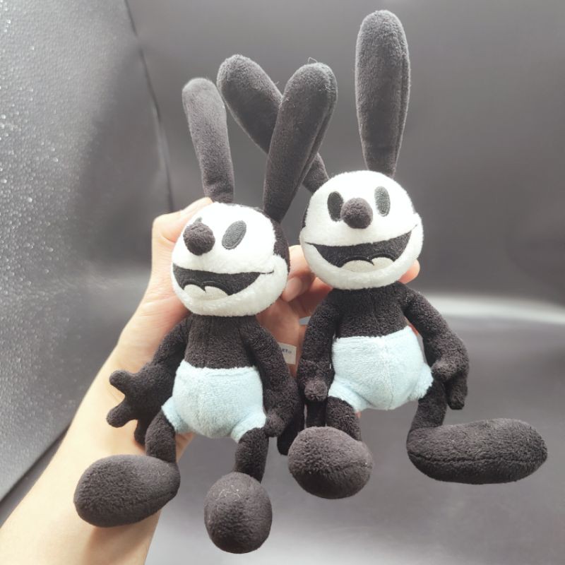 ราคาต่อชิ้น #ตุ๊กตา #เข็มกลัด #พวงกุญแจ #Oswald Rabbit ขนาด8นิ้ว หูถึงเท้า หายากมากๆ ป้ายผ้าDisney R
