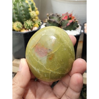 กรีนโอปอล ขัดเงา จากมาดากัสการ์ ( Green Opal )