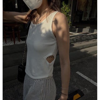 PACHY | CIDER TANK TOP เสื้อกล้ามไหมพรม เสื้อกล้ามมินิมอล