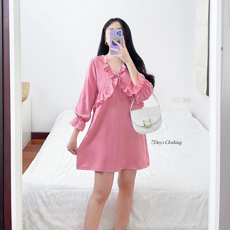 7days clothing เดรสระบายอก