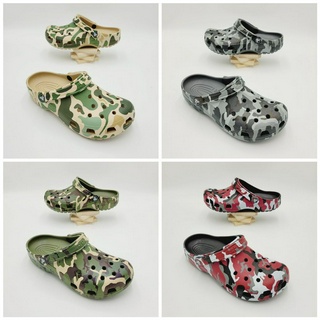 รองเท้าลำลองแฟชั่น Crocs Classic Printed Camo Clog