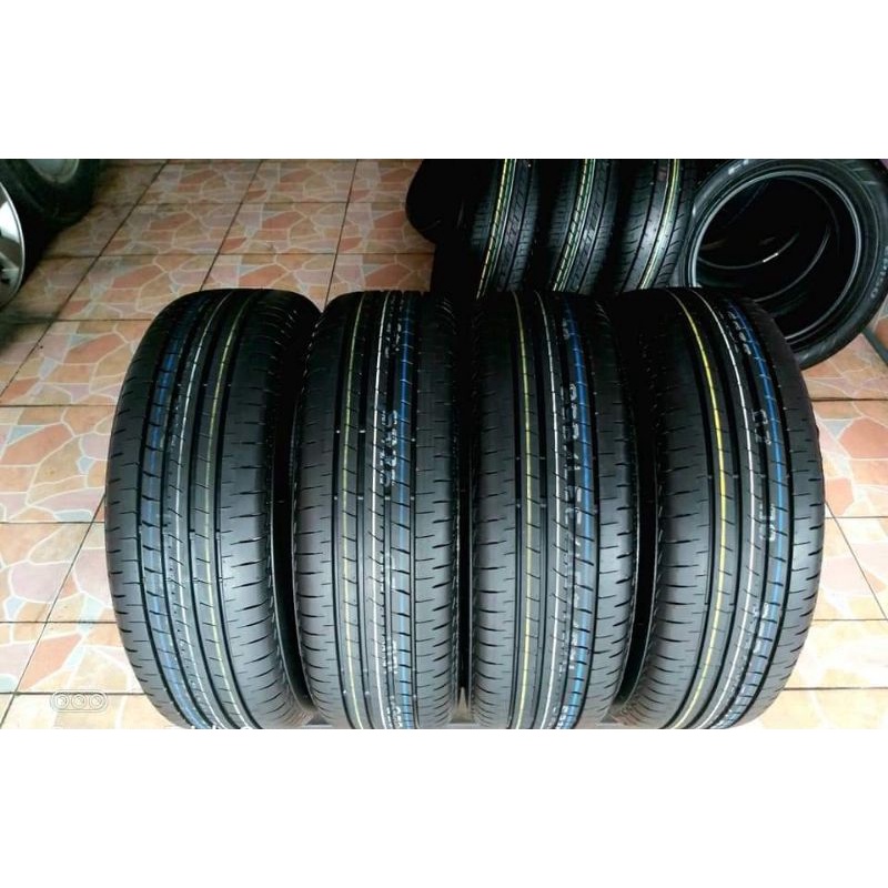 ยางใหม่ค้างปี 205/65R16 (ใส่แทน 215/60R16 ได้ค่ะ) Bridgestone Turanza T005a  ปลายปี 2018 จุ๊บลมแปซิฟ