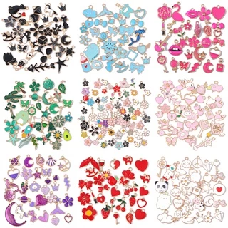 จี้โลหะผสมสีสันสดใสรูปหัวใจ ดอกไม้ กางเขน แมว ผีเสื้อ 10 ชิ้น อุปกรณ์ DIY ทำสร้อยข้อมือ สร้อยคอ เครื่องประดับ
