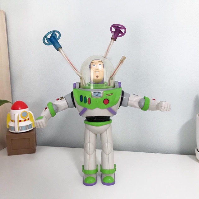 Buzzlightyear (Toystory)