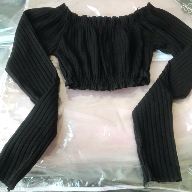 เสื้อ croptop แขนยาว psmaterial