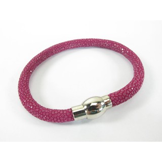 กำไล สร้อยข้อมือ หนังปลากระเบน กระเบน สีม่วงแดง Genuine Stingray Leather Magnetic Bracelet