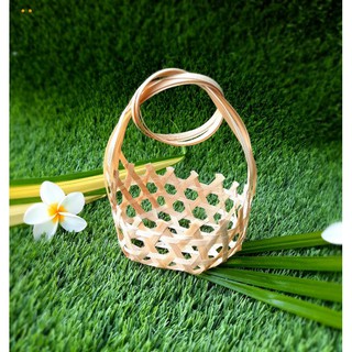 ชะลอม/กระเช้าหกเหลี่ยม มีหูหิ้ว 3.5" สานจากไม้ไผ่ Cute woven bamboo basket