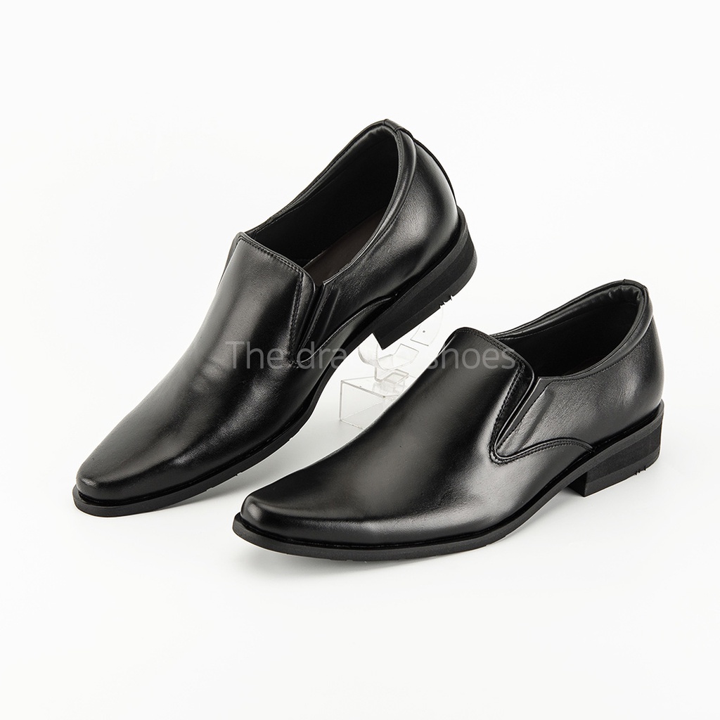 The dragon shoes รองเท้าคัทชูหัวแหลมเรียบ ทรงสวยเก็บรูปเท้า หนังวัวแท้ หนังนิ่มมัน พื้นเย็บ