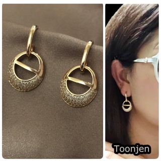 (พร้อมส่ง) Toonjen 🎁ต่างหูแฟชั่น ออกงาน สีทอง ประดับเพชร 💰💰แถมฟรีถุงผ้ากำมะหยี่