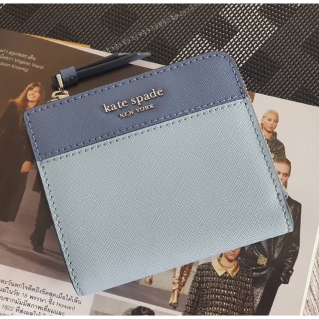 กระเป๋าสตางค์ ใบเล็ก หนังแท้ สีฟ้า Kate Spade Cameron Small L-Zip Bifold Wallet Leather