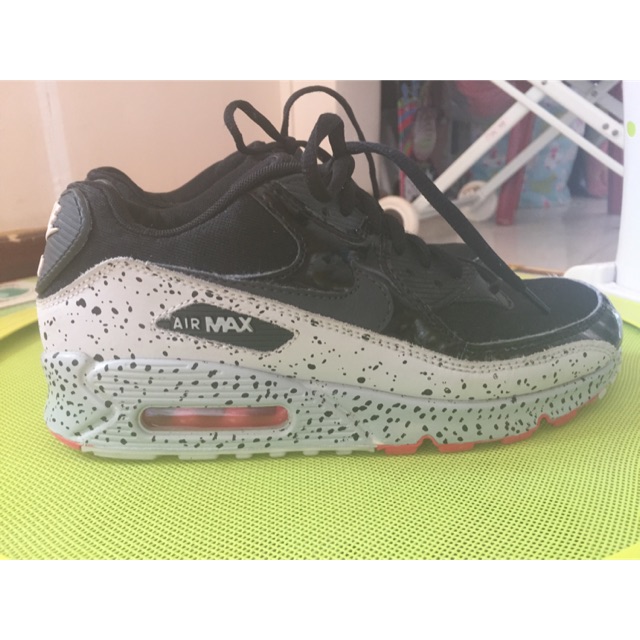 Womens Nike Air Max 90 Black And Gray Points Shoes