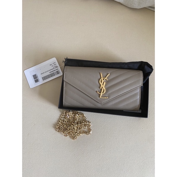 กระเป๋าสตางค์ ysl ปี2019