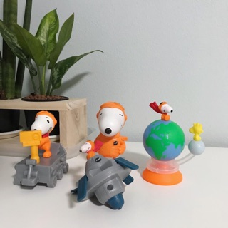 ของเล่น Mcdonald Snoopy Nasa