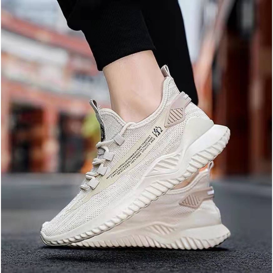 👟 รองเท้าผ้าใบหุ้มส้น แฟชั่นผู้ชาย รุ่น555