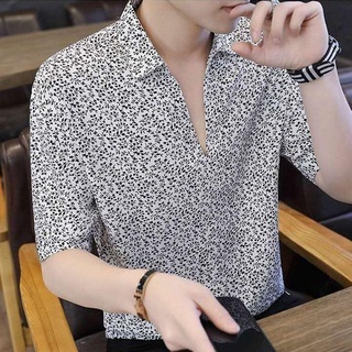 [ส่งทันที]  เสื้อยืดแขนสั้น คอวี ทรงสลิมฟิต  สไตล์เกาหลี เสื้อยืดแฟชั่นผู้ชาย  8 รุ่นให้เลือก