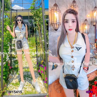 TwinsShopVip💗พร้อมส่ง TW15415 Set 2 ชิ้น เสื้อครอปแขนกุดกระดุมหน้าปักโลโก้ + กางเกงขาสั้น Sleeveless crop top,