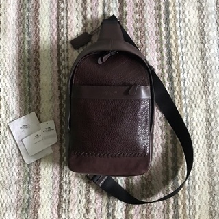 กระเป๋า COACH - CHARLES PACK WITH BASEBALL STITCH (COACH F11236) สี OXBLOOD