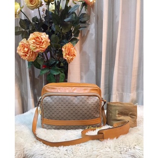 Gucci Vintage Cross Body Bag