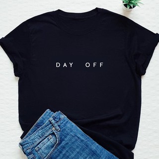 พิมพ์นิยม ® เสื้อยืดพร้อมส่ง !! Cotton 100% คอกลมแขนสั้นสกีนลาย ⛅ DAY OFF ⛅ เสื้อสกีลตัวอักษรด้านหน้า (ขาว,ดำ,เทา,เขียว)