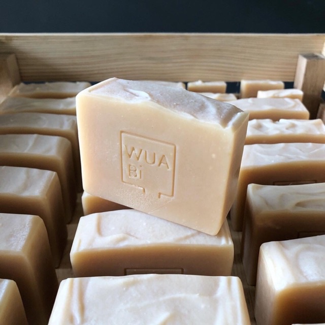 สบู่นมสดธรรมชาติ Signature Wuabi Natural Milk(signature)100g. 4ก้อน ก้อนละ112.-