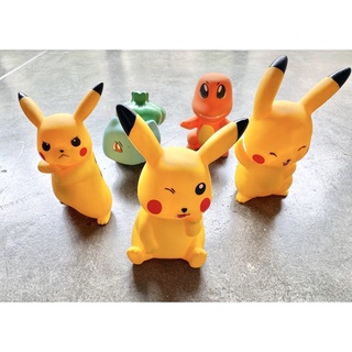 โมเดลโปเกม่อน 5 แบบ สูง 18 cm - Pikachu , Charmander , Bulbasaur &amp; หุ่นเต้นฮีโร่