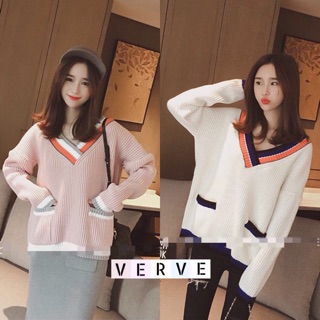 Sweater คอวี มีกระเป๋าหน้า