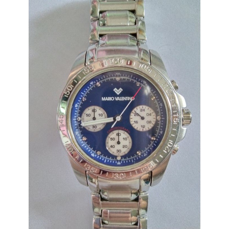 นาฬิกา Valentino มือสอง