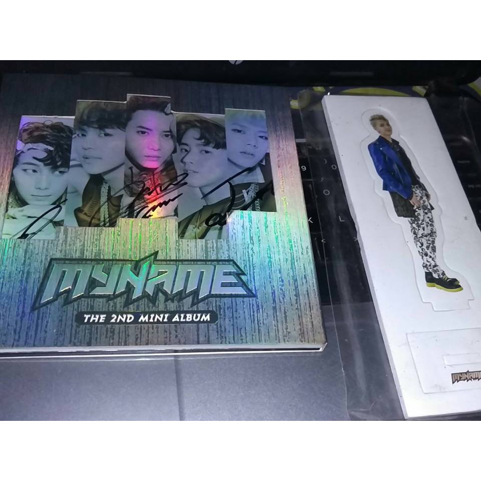 อัลบั้ม Myname 2nd Mini (ลงนาม)