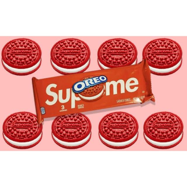 ขาย Oreo X Supreme ของแท้ ของใหม่